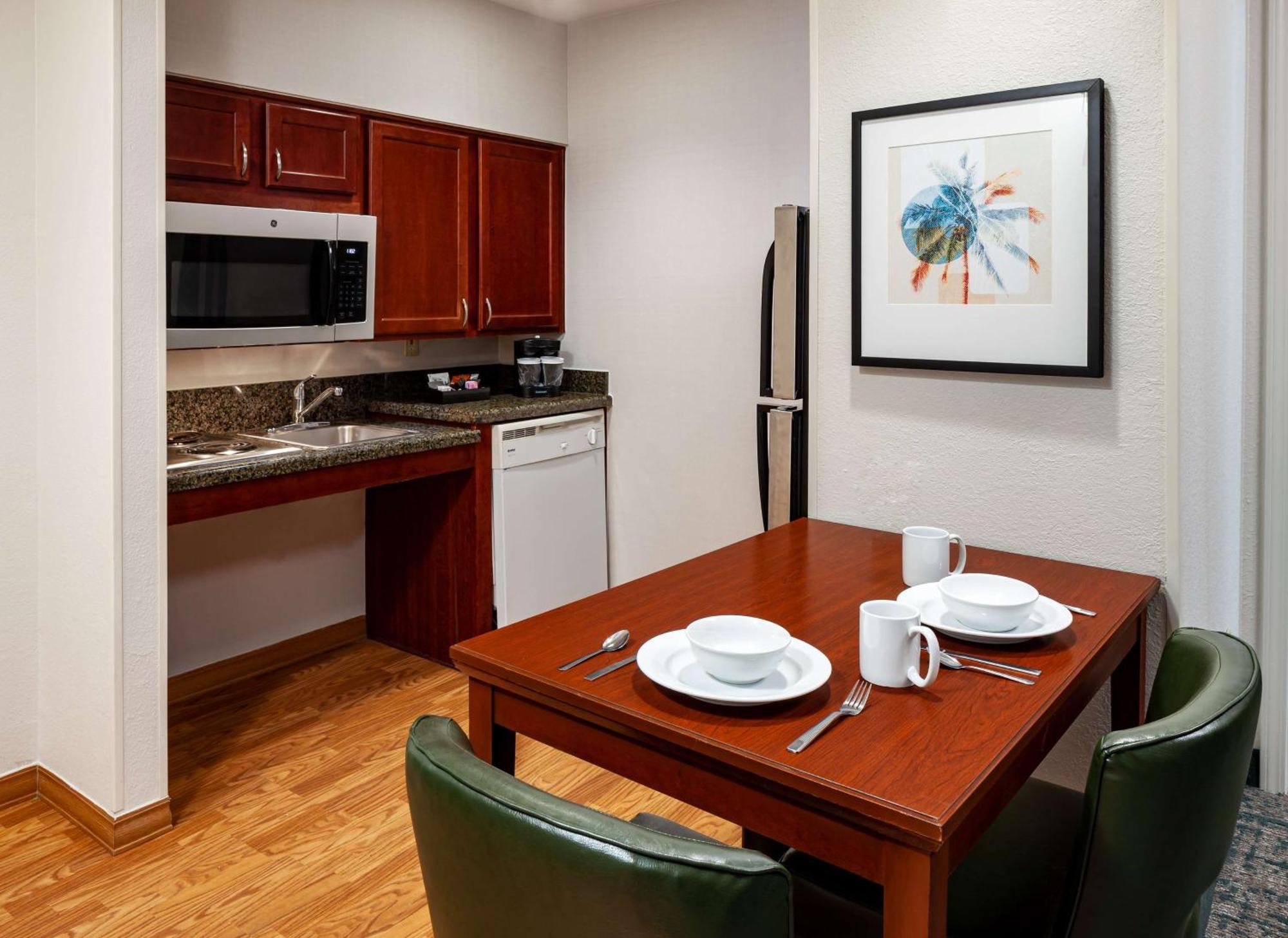Homewood Suites By Hilton Jacksonville-South/St. Johns Ctr. Buitenkant foto